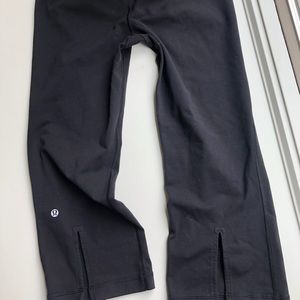 Lululemon Gather and Crow leggings 8